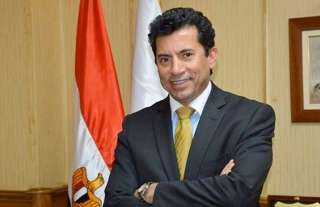 وزير الشباب والرياضة يوافق علي...