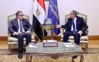 وزيرا السياحة والآثار والاتصالات يتابعان...