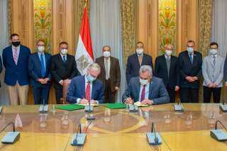 وزير الإنتاج الحربي يشهد توقيع...