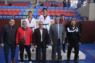 برعاية وزيري التعليم العالي والشباب...