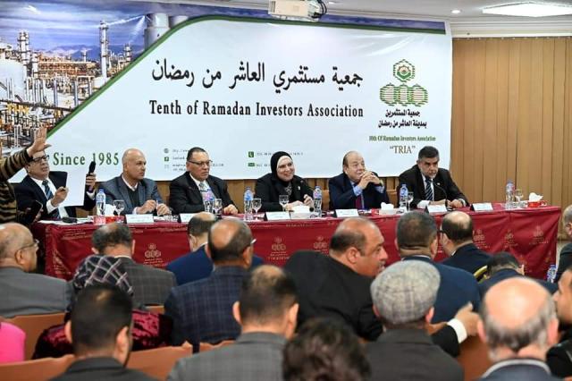 نيفين جامع: الحكومة حريصة على  تحسين بيئة ومناخ الاستثمار وتقديم المزيد من المزايا والحوافز للمستثمرين