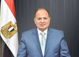 محافظ أسيوط يهنئ الفائزات بلقب...