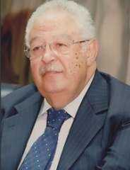 وزير الأوقاف ينعى رجائي عطية...