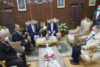 محافظ المنوفية يستقبل وزير القوى...
