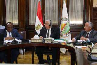 وزير الزراعة يتراس اجتماع مجلس...