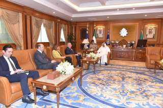 سفير مصر بالكويت: أهمية تعزيز...
