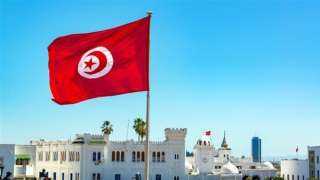 وزير الخارجية التونسي يبحث تعزيز...