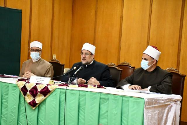 وزير الأوقاف خلال لقائه قيادات الدعوة بالقاهرة الكبرى :المتابعة المستمرة منهج عمل وحياة