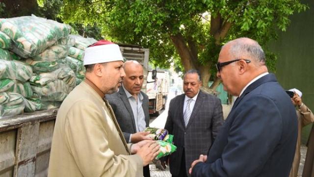 محافظات اللواء أشرف الداودي محافظ قنا