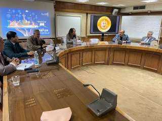 التنمية المحلية و الاتصالات تعقدان...