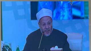 المفتي: يعجبني المنشاوي في قراءة...