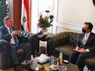 وزير قطاع الأعمال العام يبحث...