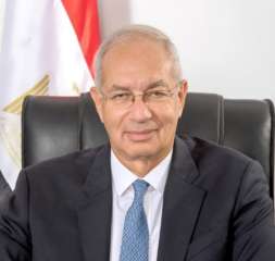رئيس الهيئة العامة للمنطقة الاقتصادية...