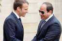 الرئيس السيسي يهنئ ماكرون بفوزه...