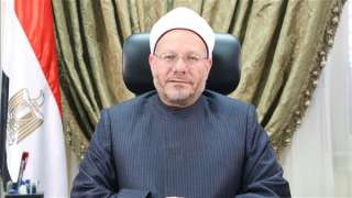 المفتي يوضح حكم صلاة المرأة...
