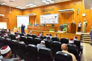 محافظ أسيوط يكرم الفائزين في...