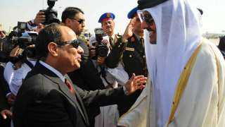 السيسي وأمير قطر يتبادلان التهاني...
