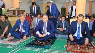محافظ سوهاج يؤدي صلاة عيد...