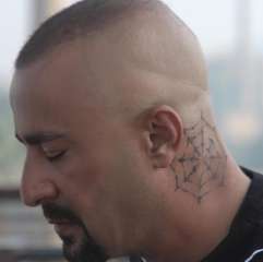شاهد.. أحمد السقا يروج لفيلمه...