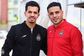 وفاق سطيف الجزائري يصل مطار...