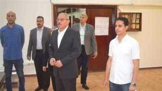 رئيس جامعة قناة السويس يتفقد...
