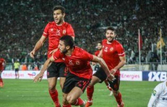 الأهلي يتقدم بهدف على وفاق سطيف في الشوط الأول