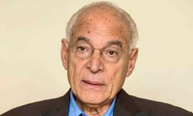 فاروق الباز