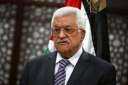محمود عباس يهاتف مدير مكتب...