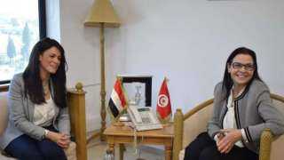 رانيا المشاط : منتدى الأعمال...