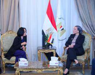 وزيرة البيئة تلتقى الممثل الخاص...