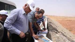وزير النقل ومحافظ أسوان يتفقدان...