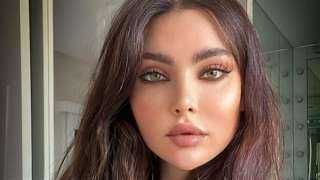 بتيشيرت أسود.. اللبنانية قمر فى...