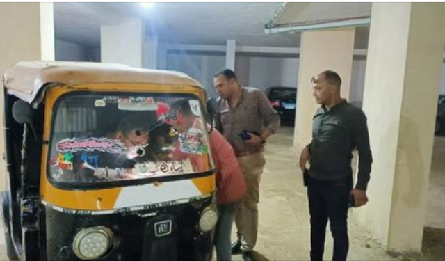 الجيزة تواصل حملات مطاردة مركبات التوك توك داخل جراجات حدائق الأهرام