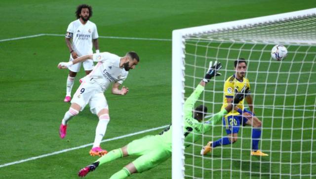 مباراة ريال مدريد وقادش