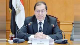وزير البترول: لا نيّة لتحريك...