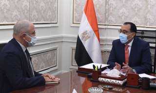رئيس الوزراء يلتقى رئيس اتحاد...