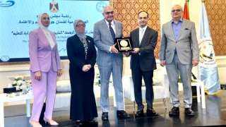 جامعة المنصورة تتسلم شهادات اعتماد...