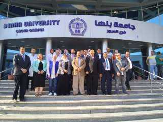 رئيس جامعة بنها يفتتح العيادات...