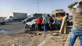 إصابة 4 أشخاص فى انقلاب...