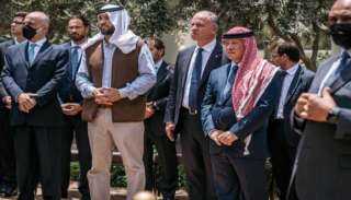 العاهل الأردني وولي عهده يشاركان...