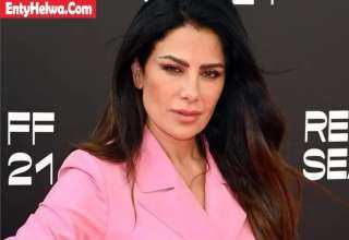 صبا مبارك تخطف الأنظار بإطلالة...