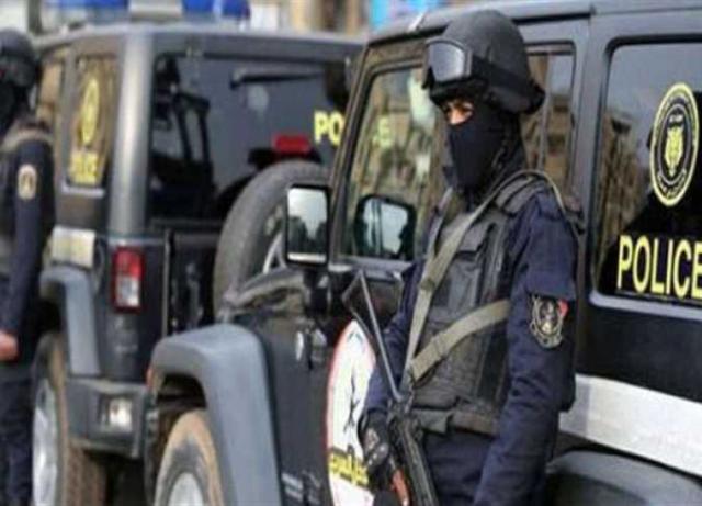ضبط 164 قطعة سلاح نارى و 206 قضية مخدرات وتنفيذ 89702 حكم قضائى متنوع