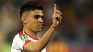 أشرف بن شرقي يواصل برنامجه...