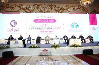بعنوان (الثابت والمتغير فى المنطلقات...