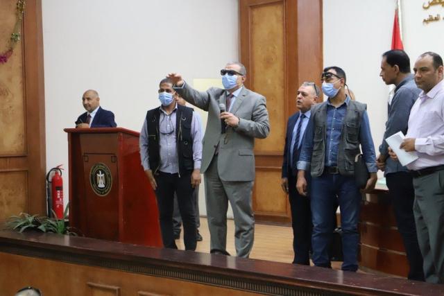 وزير القوي العاملة: اليوم إعلان الكشوف الأولية بأسماء المرشحين لمجالس إدارة 29 نقابة عامة