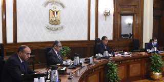 رئيس الوزراء يتابع الخطط الاستراتيجية...