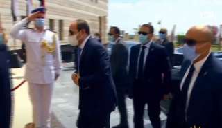 بالفيديو..  لحظة وصول الرئيس...