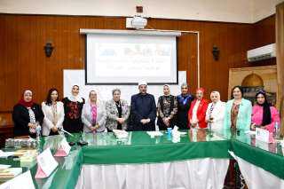 وزير الأوقاف في الندوة التثقيفية...