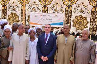 نائب محافظ الاقصر وقيادات صناع...