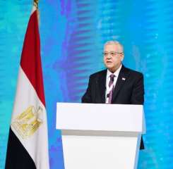 رئيس النواب: الحوار بين شباب...